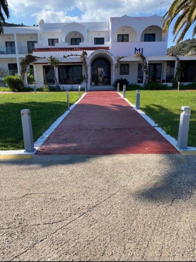 Mediterranean Hotel การ์ปาตอส ภายนอก รูปภาพ